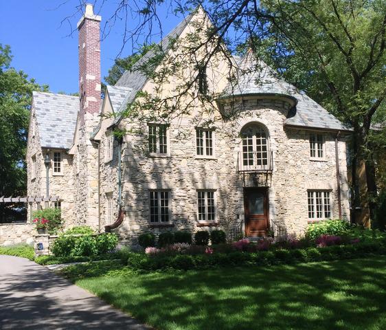 1140 Sheridan Rd., Wilmette, IL 60091