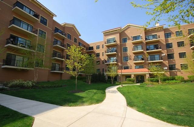 5100 W 96th St. #426, Oak Lawn, IL 60453