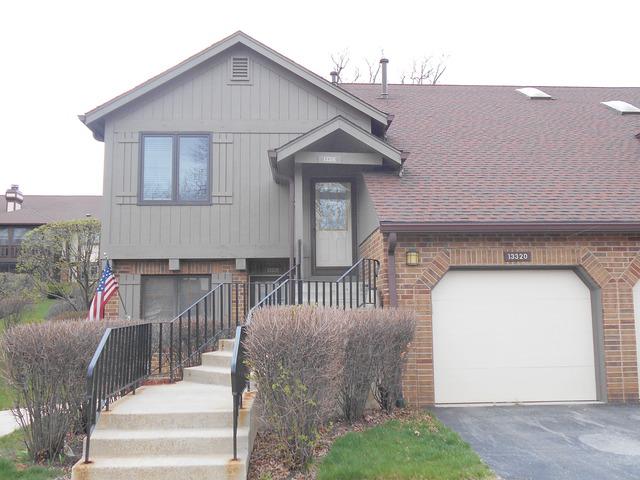 13316 S Oakview Ct. #V2, Palos Heights, IL 60463
