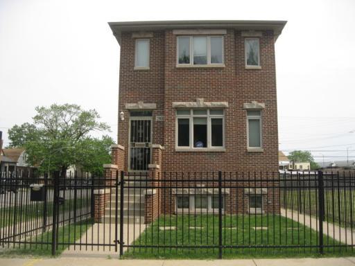 2878 E 94th St., Chicago, IL 60617