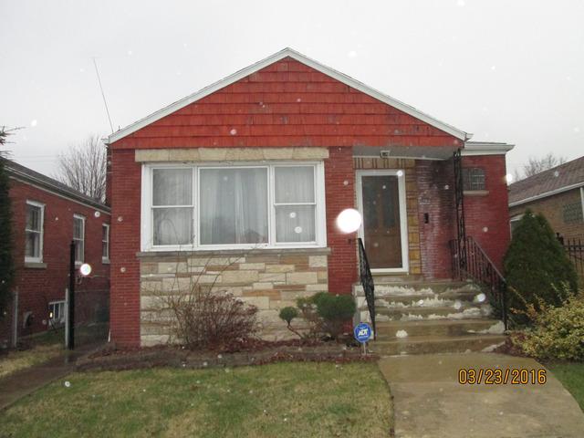 8754 S Paxton Ave., Chicago, IL 60617