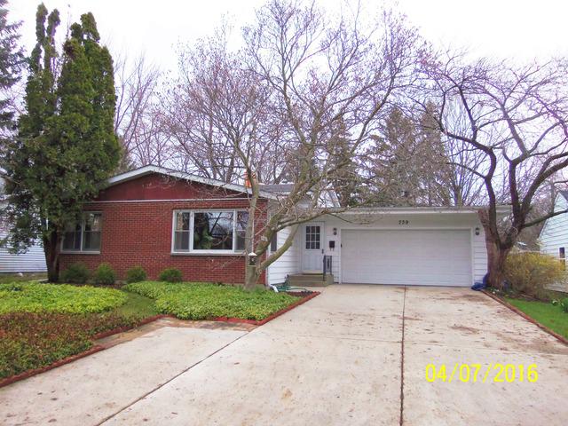 739 W Hillcrest Dr., Dekalb, IL 60115