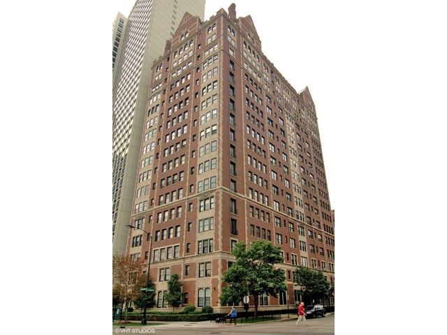 1120 N Lake Shore Dr. #9D, Chicago, IL 60611