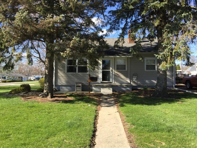 704 E Young Ave., Hoopeston, IL 60942