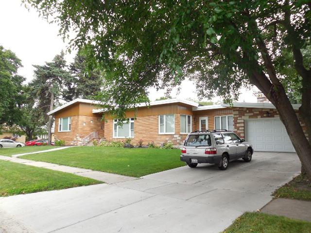 9157 S Avers Ave., Evergreen Park, IL 60805