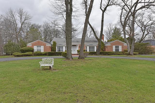 14190 W Oak Knoll Rd., Wadsworth, IL 60083