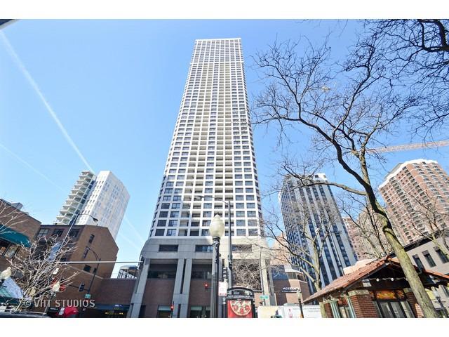 1030 N State St. #16B, Chicago, IL 60610