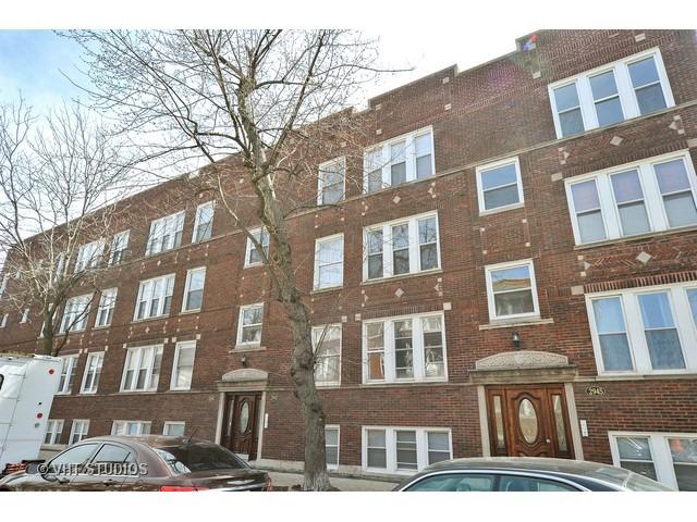 2943 W Belle Plaine Ave. #2D, Chicago, IL 60618
