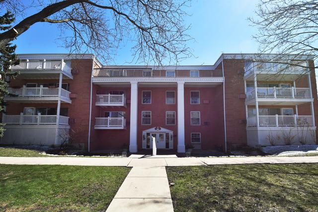 81 6th Ave. #204, La Grange, IL 60525