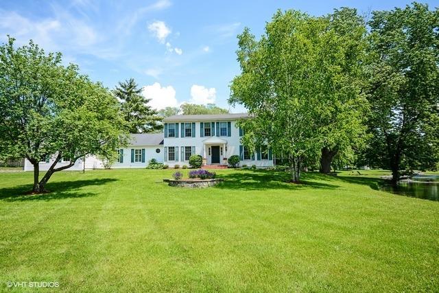 25 Barrington Bourne, Barrington Hills, IL 60010