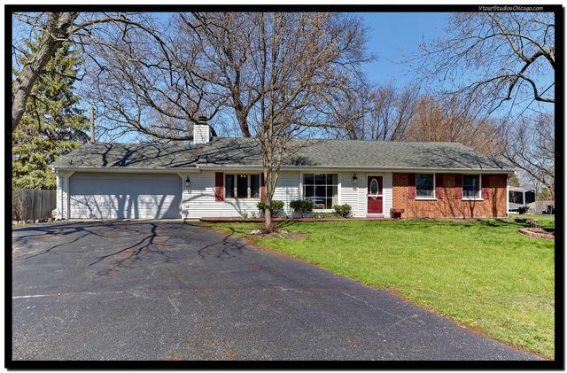 7609 Warwick Ave., Darien, IL 60561