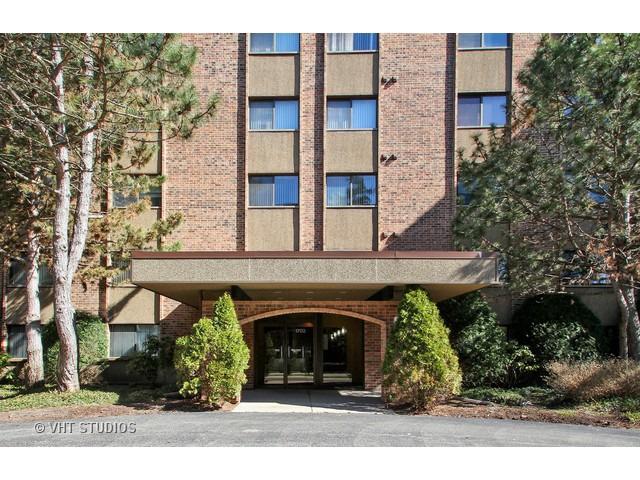 1702 Mill St. #607, Des Plaines, IL 60016