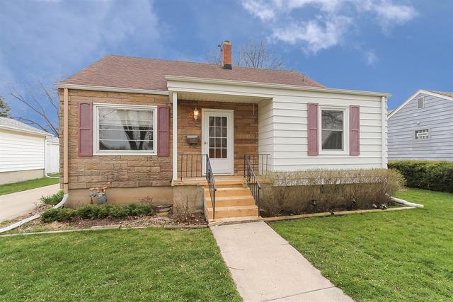 559 E Edwards Ave., East Dundee, IL 60118