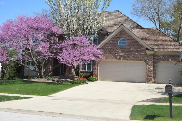 1586 Pine Lake Dr., Naperville, IL 60564