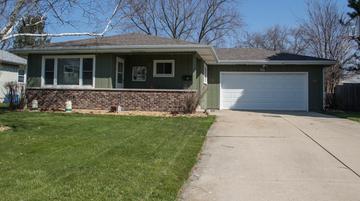 225 April Ln., North Aurora, IL 60542