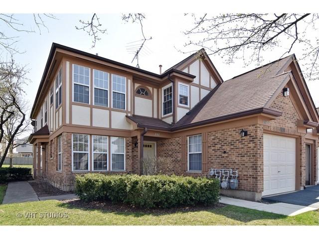 2012 Quaker Hollow Ln., Streamwood, IL 60107