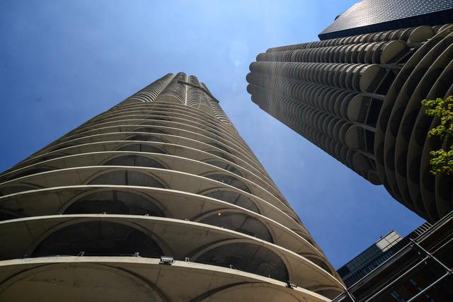 300 N State St. #4106, Chicago, IL 60654