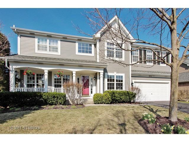 698 Aster Dr., Gurnee, IL 60031