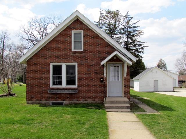 121 S Benton St., Winnebago, IL 61088