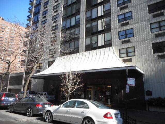 1313 N Ritchie Ct. #2607, Chicago, IL 60610