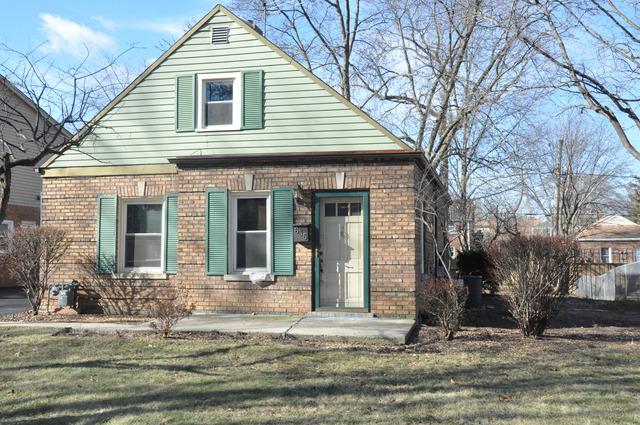 636 9th Ave., La Grange, IL 60525