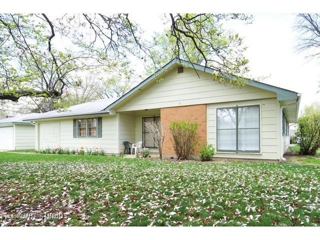1402 77th St., Darien, IL 60561