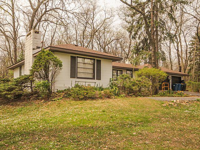 1127 Timber Trails Rd., Downers Grove, IL 60516