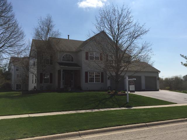293 Shipland Dr., Crystal Lake, IL 60012