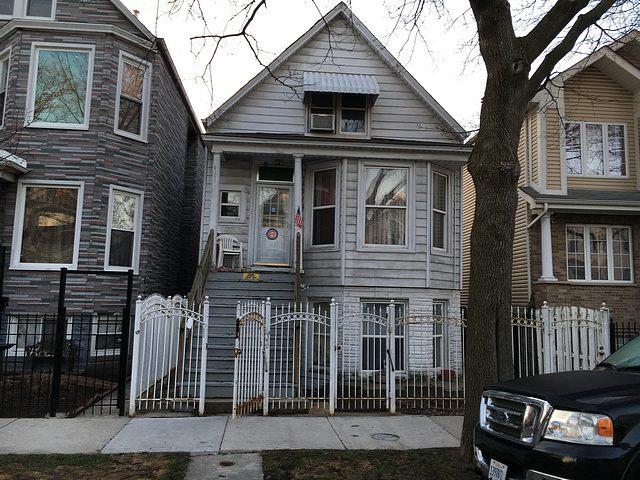 2919 N Dawson Ave., Chicago, IL 60618