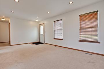 136 W Sprucewood Ln., Round Lake Beach, IL 60073