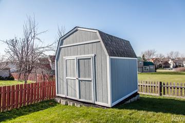 136 W Sprucewood Ln., Round Lake Beach, IL 60073