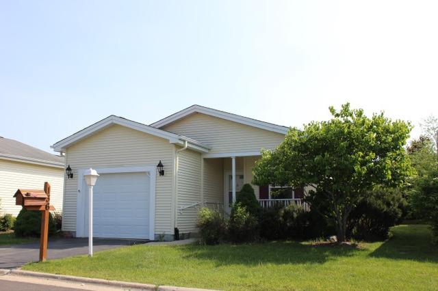 136 Gulfstream Ct., Grayslake, IL 60030