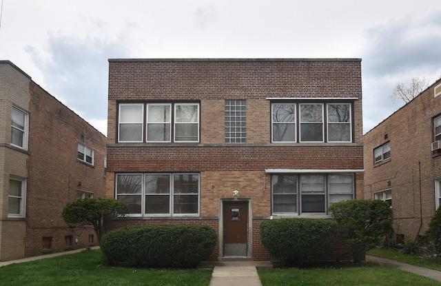 9052 Keating Ave. #2A, Skokie, IL 60076