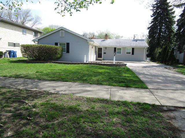 521 N Hickory Dr., Itasca, IL 60143