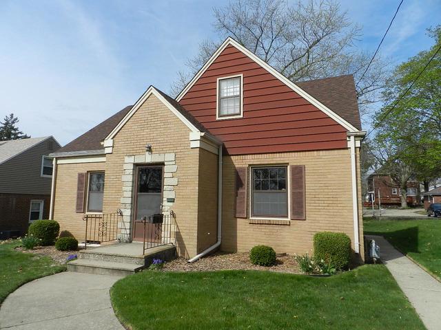 1115 21st St., Rockford, IL 61108