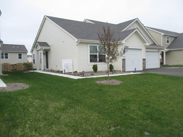2510 Hearthstone Dr., Hampshire, IL 60140