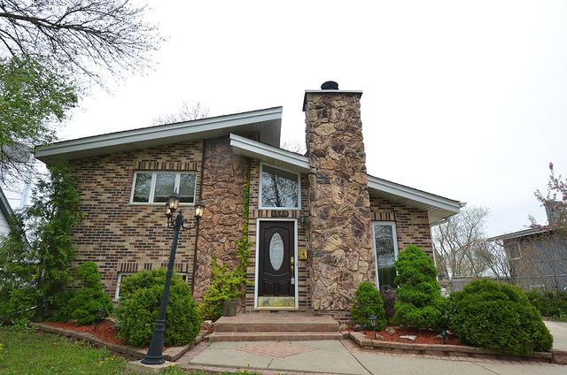 1649 Larry Ln., Glendale Heights, IL 60139