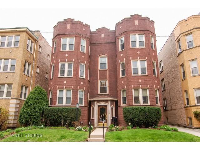 927 Ontario St. #2E, Oak Park, IL 60302