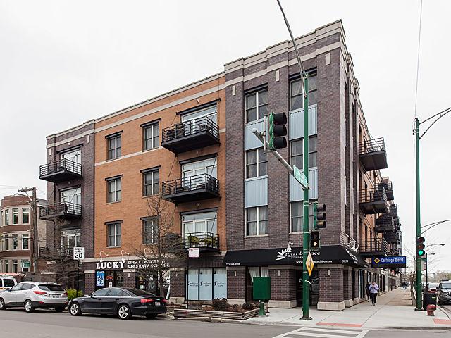 1555 W School St. #2D, Chicago, IL 60657