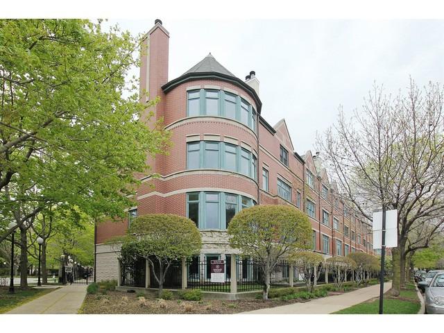1472 S Prairie Ave., Chicago, IL 60605