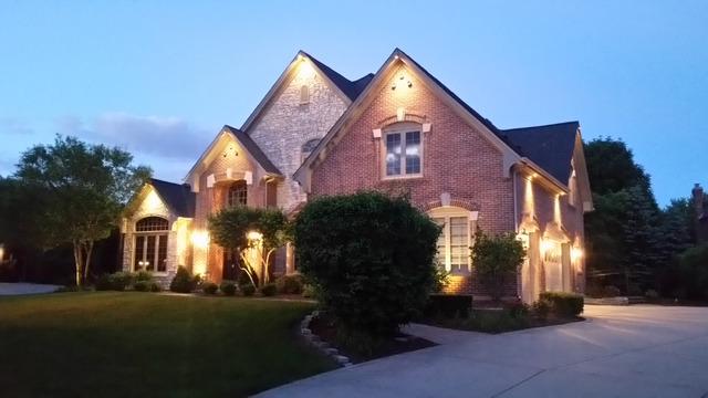 1615 Hunters Glen Ct., Wheaton, IL 60189