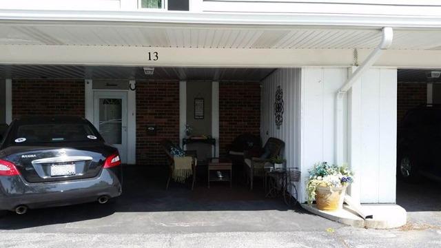 13 Cour Masson #5, Palos Hills, IL 60465