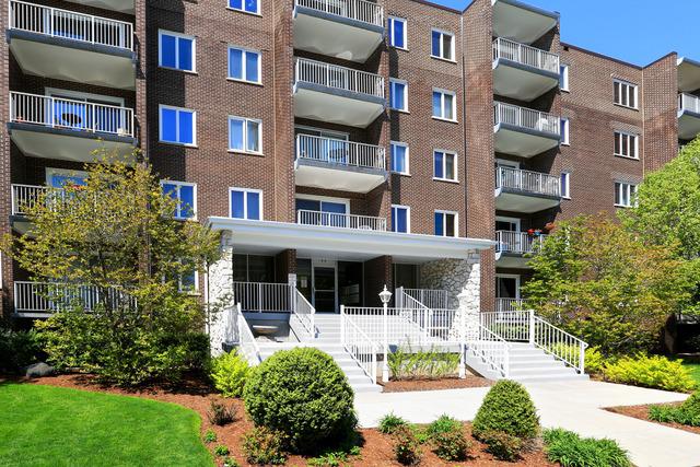 900 Center St. #1A, Des Plaines, IL 60016