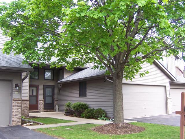 462 Berkshire Dr., Crystal Lake, IL 60014