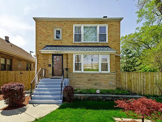 3018 N Whipple St., Chicago, IL 60618