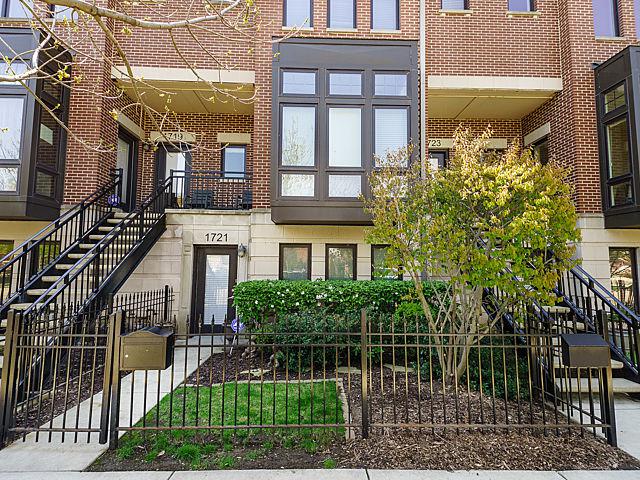 1721 W George St. #52, Chicago, IL 60657