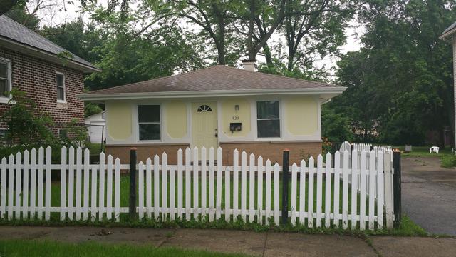 929 Kane St., Aurora, IL 60505