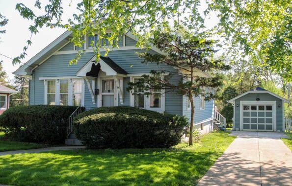 107 Nebraska St., Geneva, IL 60134