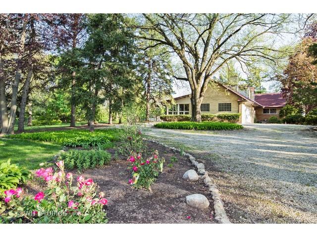 59 Witt Rd., South Barrington, IL 60010
