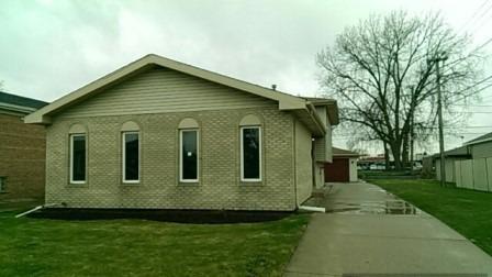 588 Saginaw Ave., Calumet City, IL 60409